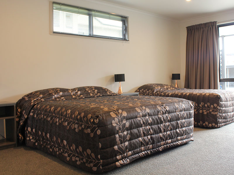 Studio Units 2