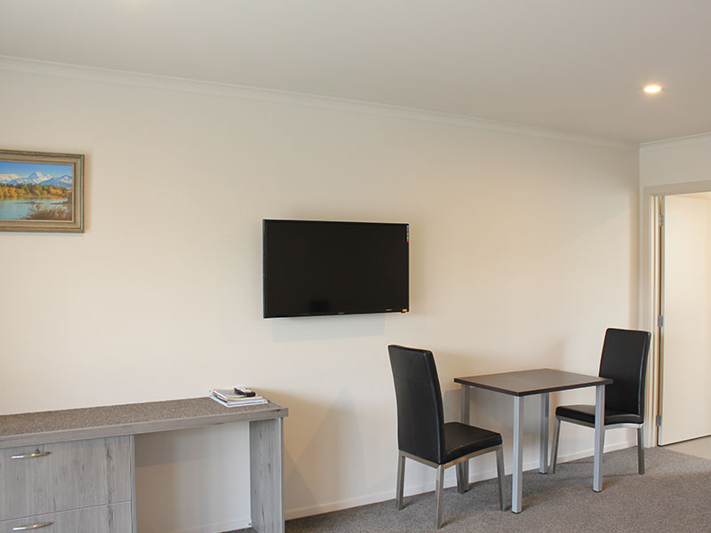 Studio Units 4